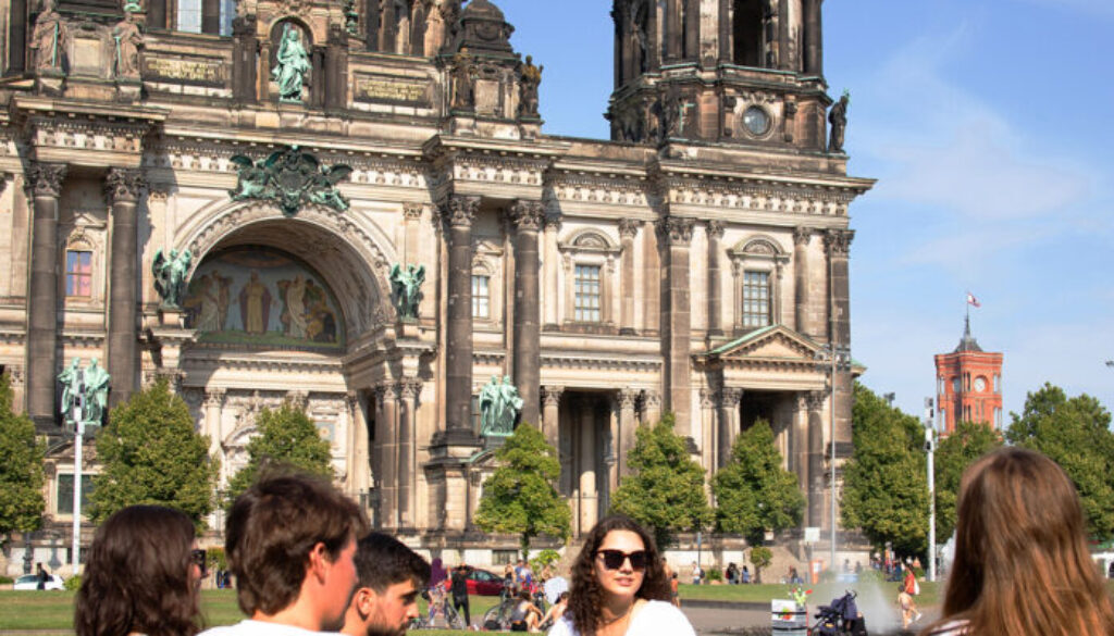 did_berlin_city_students_04_30155161857_o