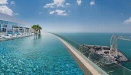 dubai infinity pool